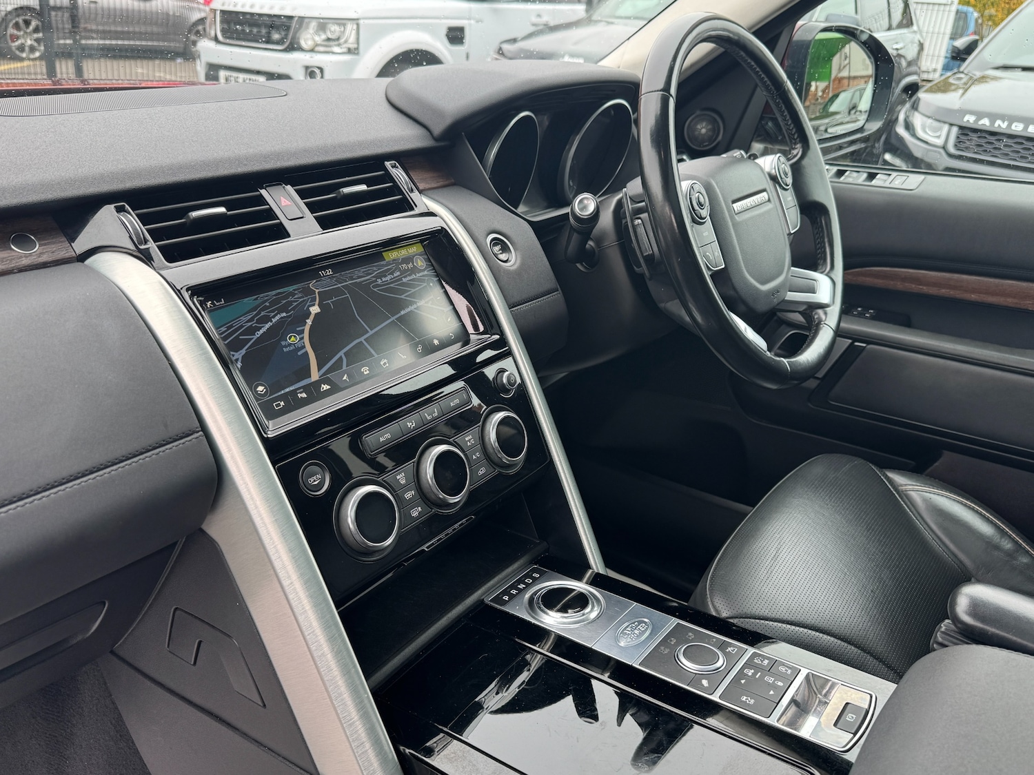 Used Land Rover Discovery 2017 for sale - 76381827: Photo 35