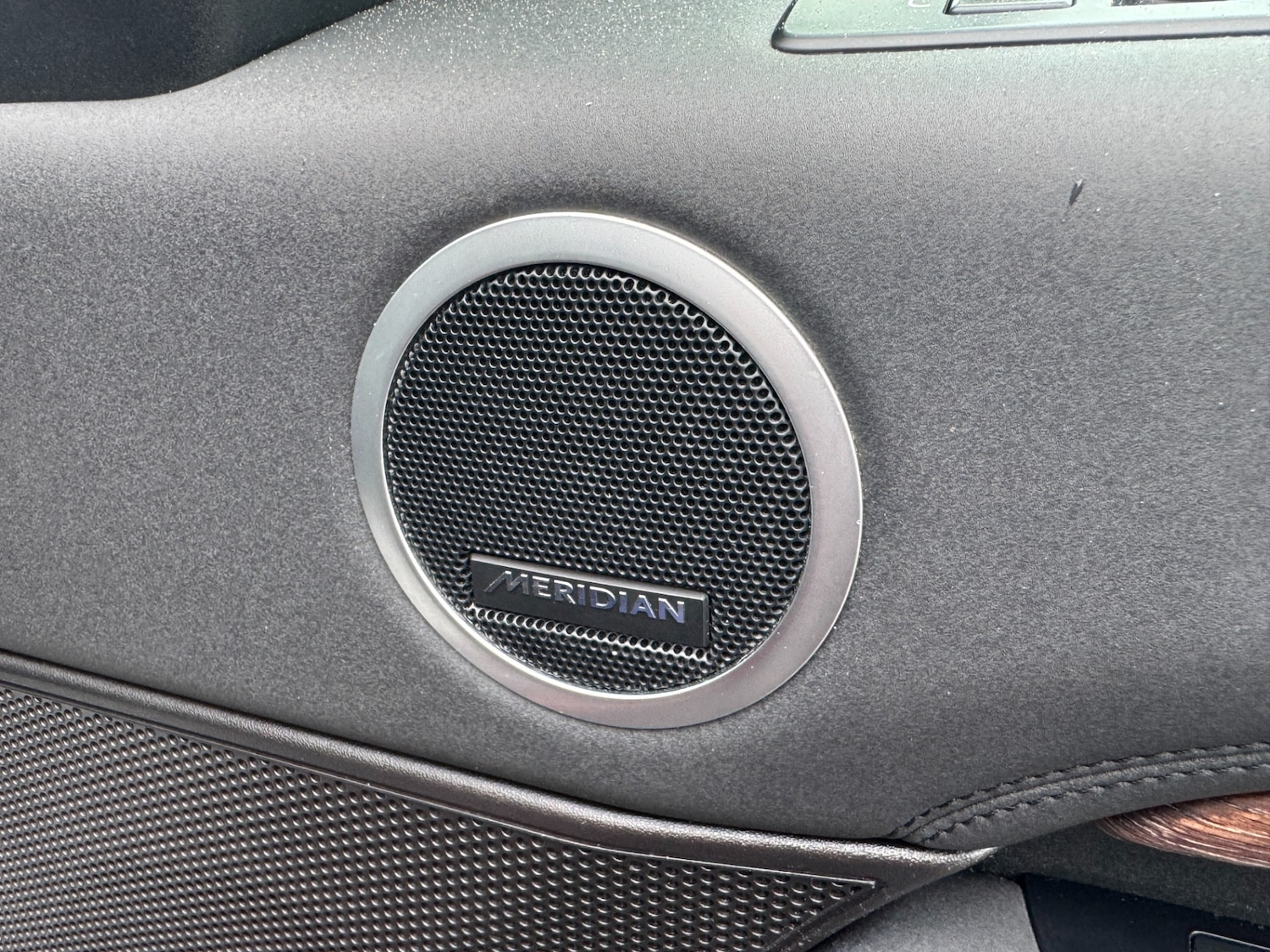 Used Land Rover Discovery 2017 for sale - 76381827: Photo 55