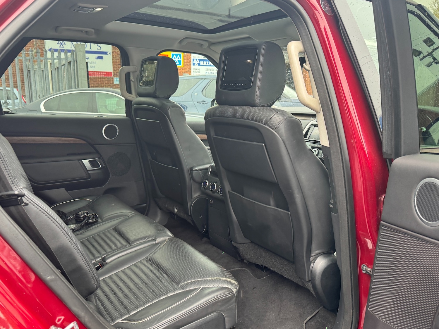 Used Land Rover Discovery 2017 for sale - 76381827: Photo 58