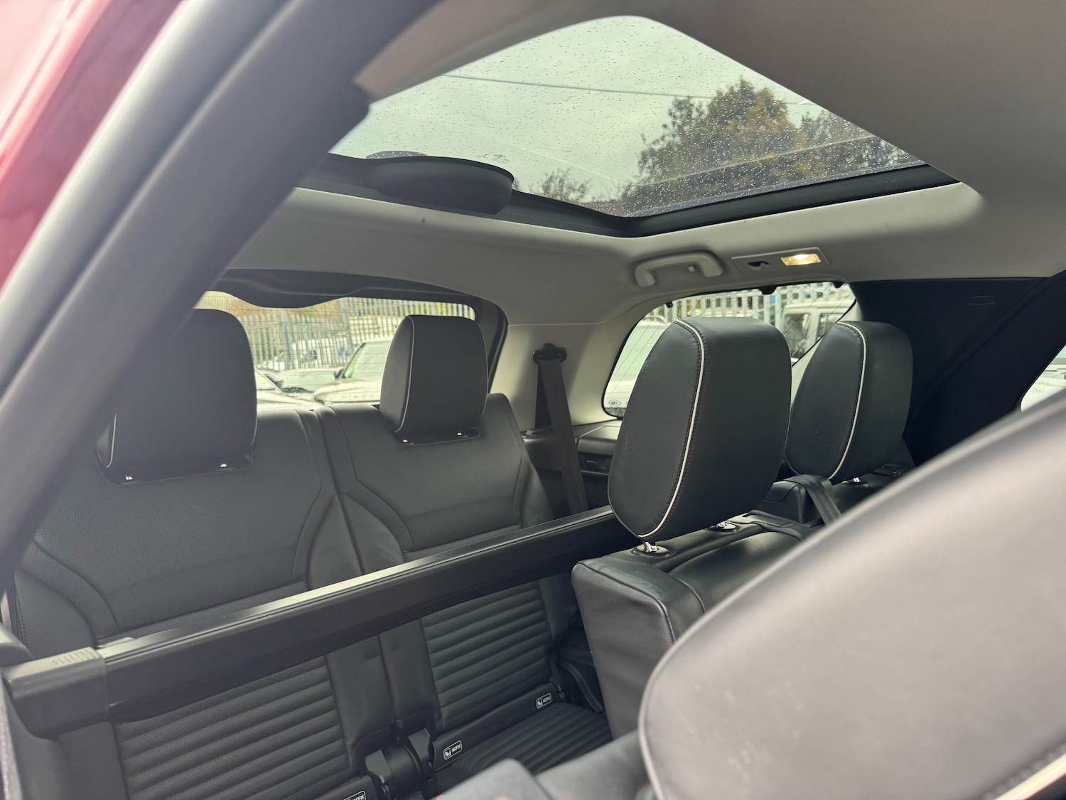 Used Land Rover Discovery 2017 for sale - 76381827: Photo 64