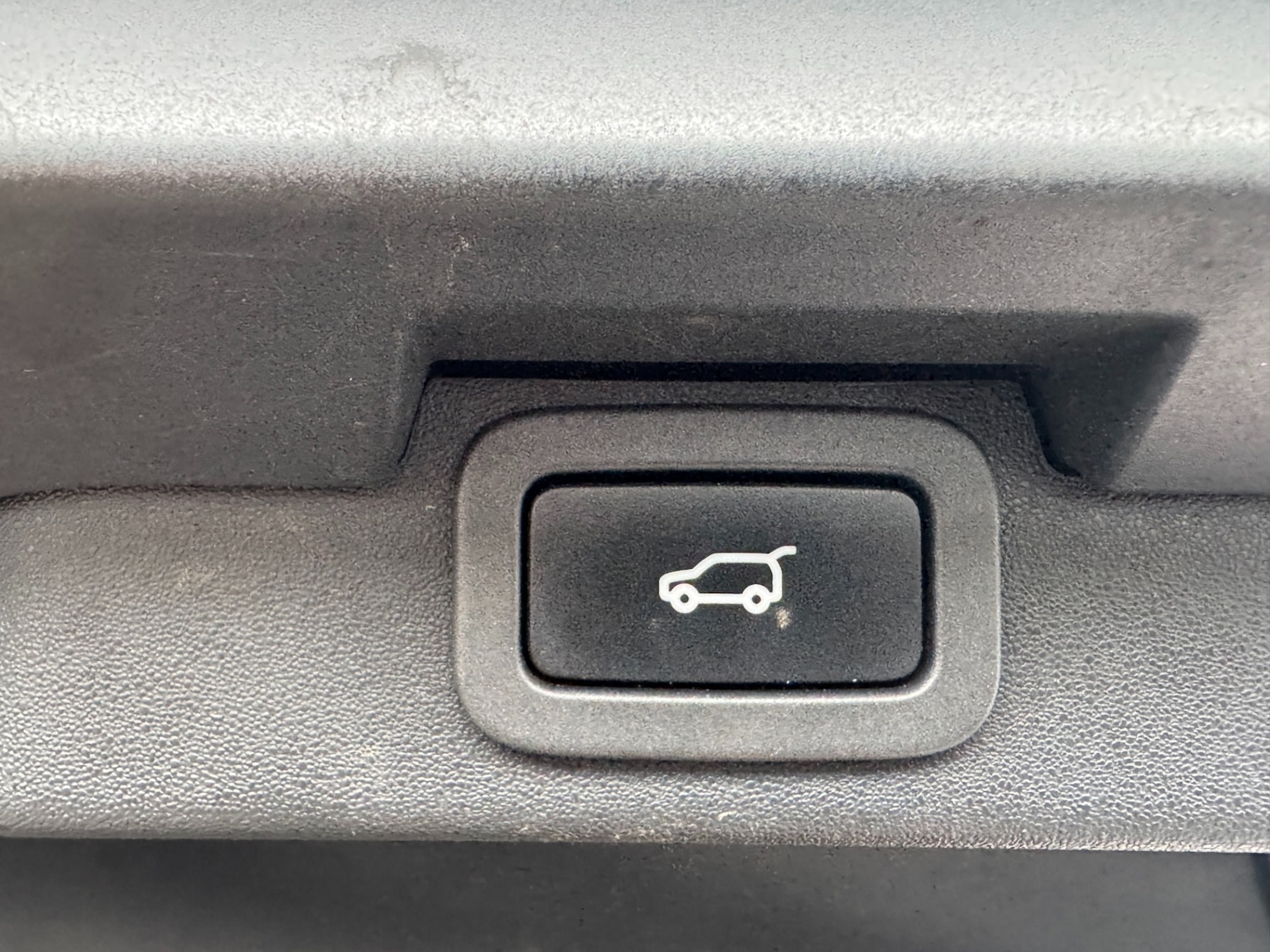 Used Land Rover Discovery 2017 for sale - 76381827: Photo 71