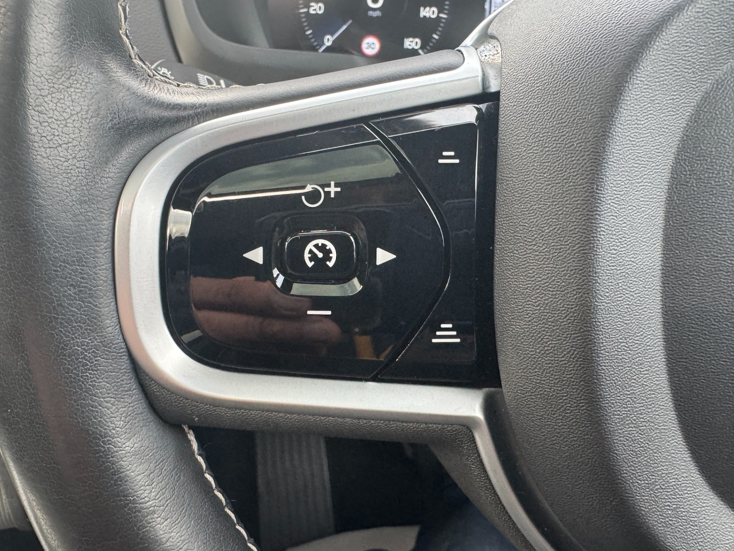 Used Volvo XC90 2021 for sale - 76949766: Photo 42