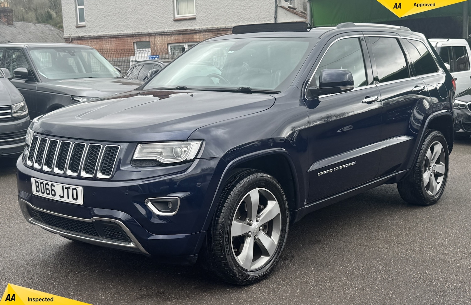 Used Jeep Grand Cherokee 2016 for sale - 78124815: Photo 1