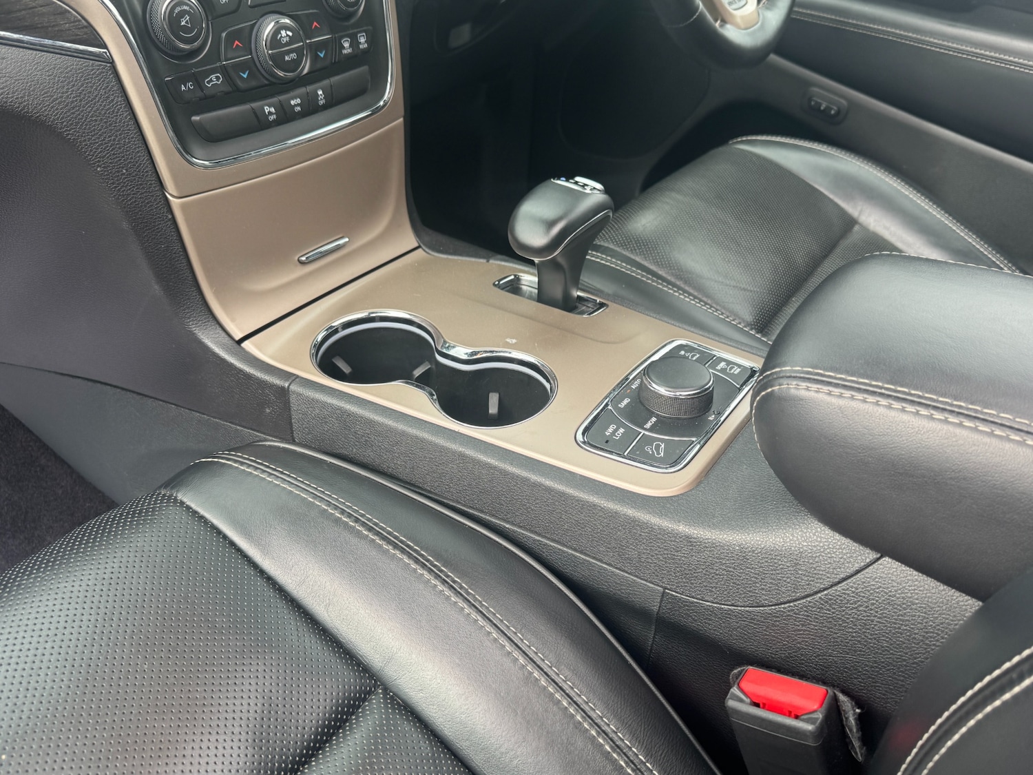 Used Jeep Grand Cherokee 2016 for sale - 78124815: Photo 33