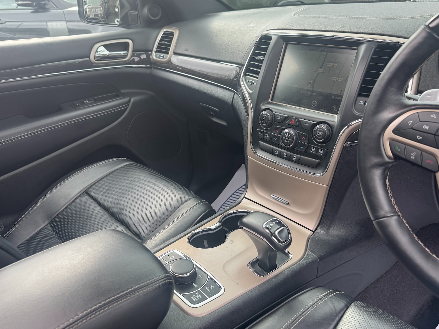 Used Jeep Grand Cherokee 2016 for sale - 78124815: Photo 34