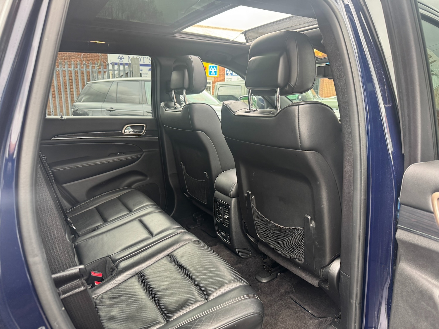 Used Jeep Grand Cherokee 2016 for sale - 78124815: Photo 57