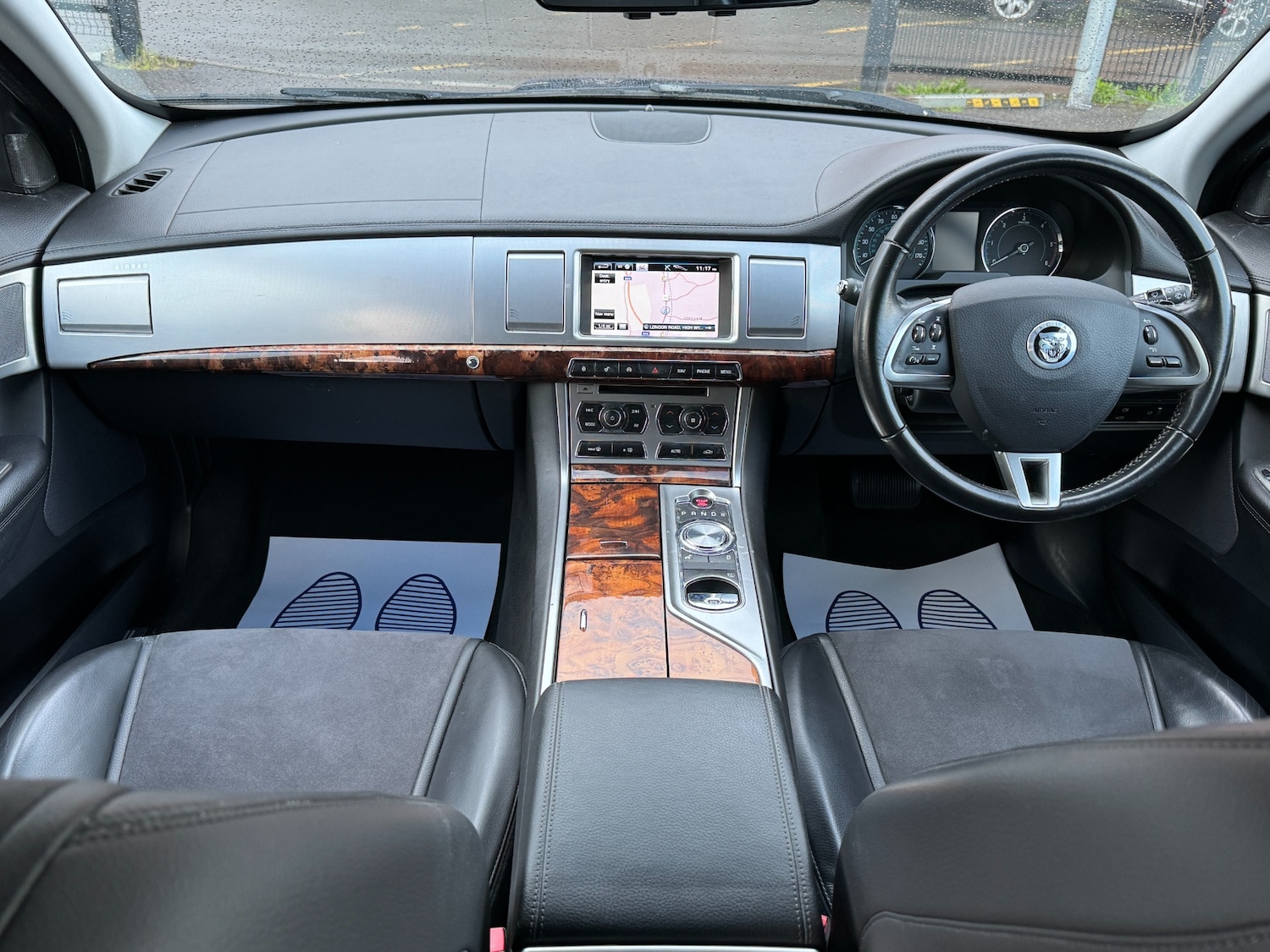 Used Jaguar XF 2013 for sale - 76780445: Photo 33