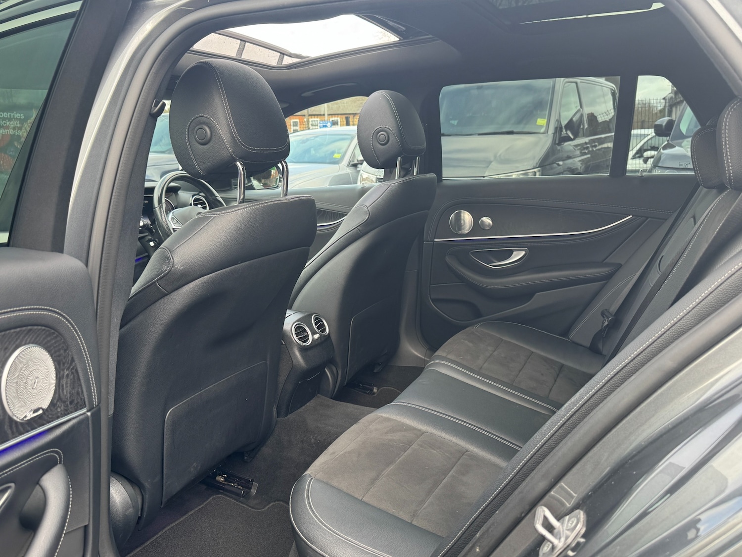 Used Mercedes-Benz E Class 2016 for sale - 77896204: Photo 61