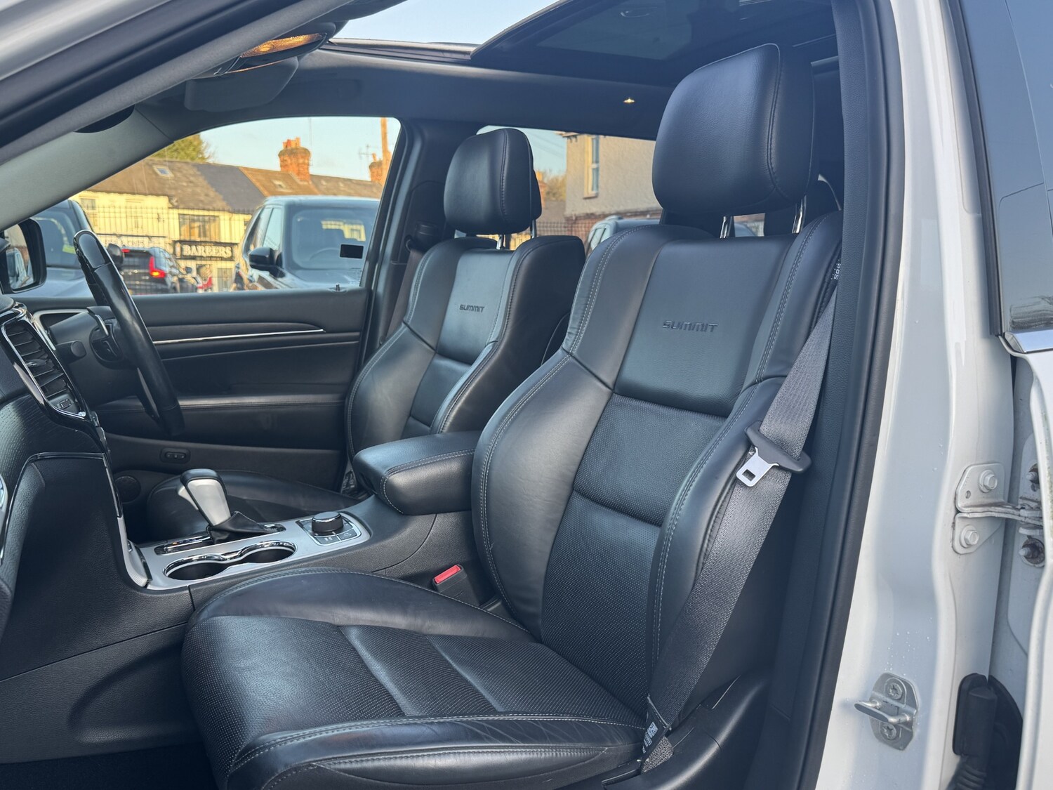 Used Jeep Grand Cherokee 2019 for sale - 77492324: Photo 28