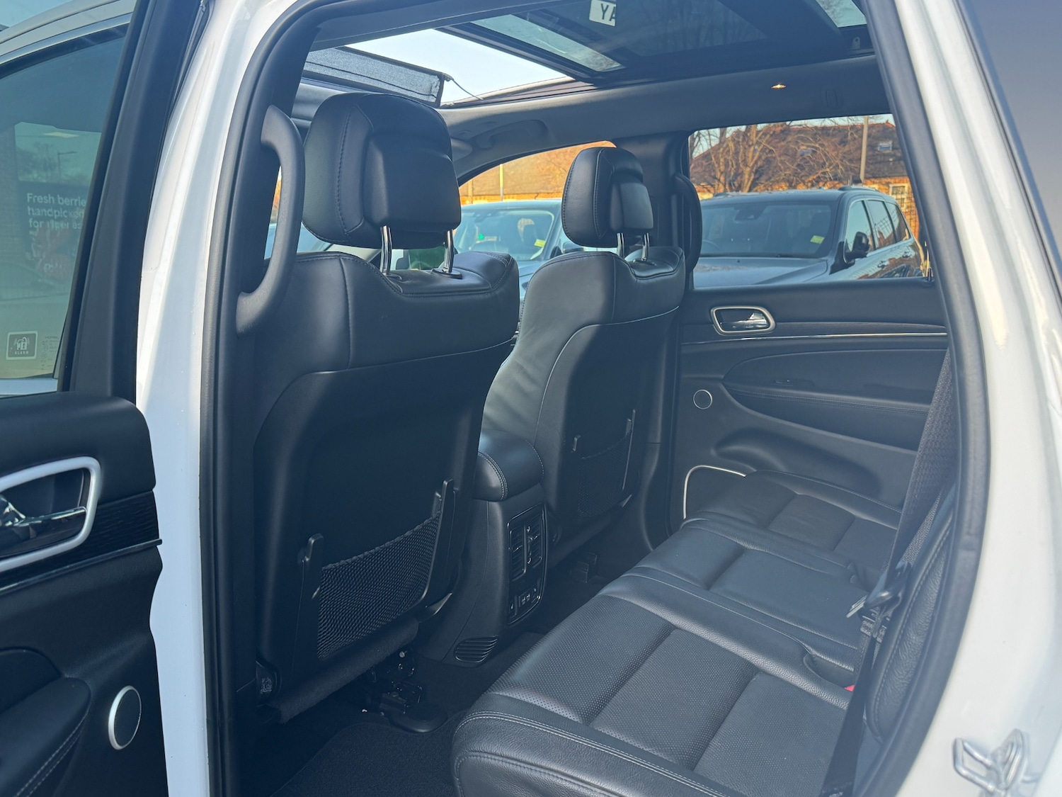 Used Jeep Grand Cherokee 2019 for sale - 77492324: Photo 61