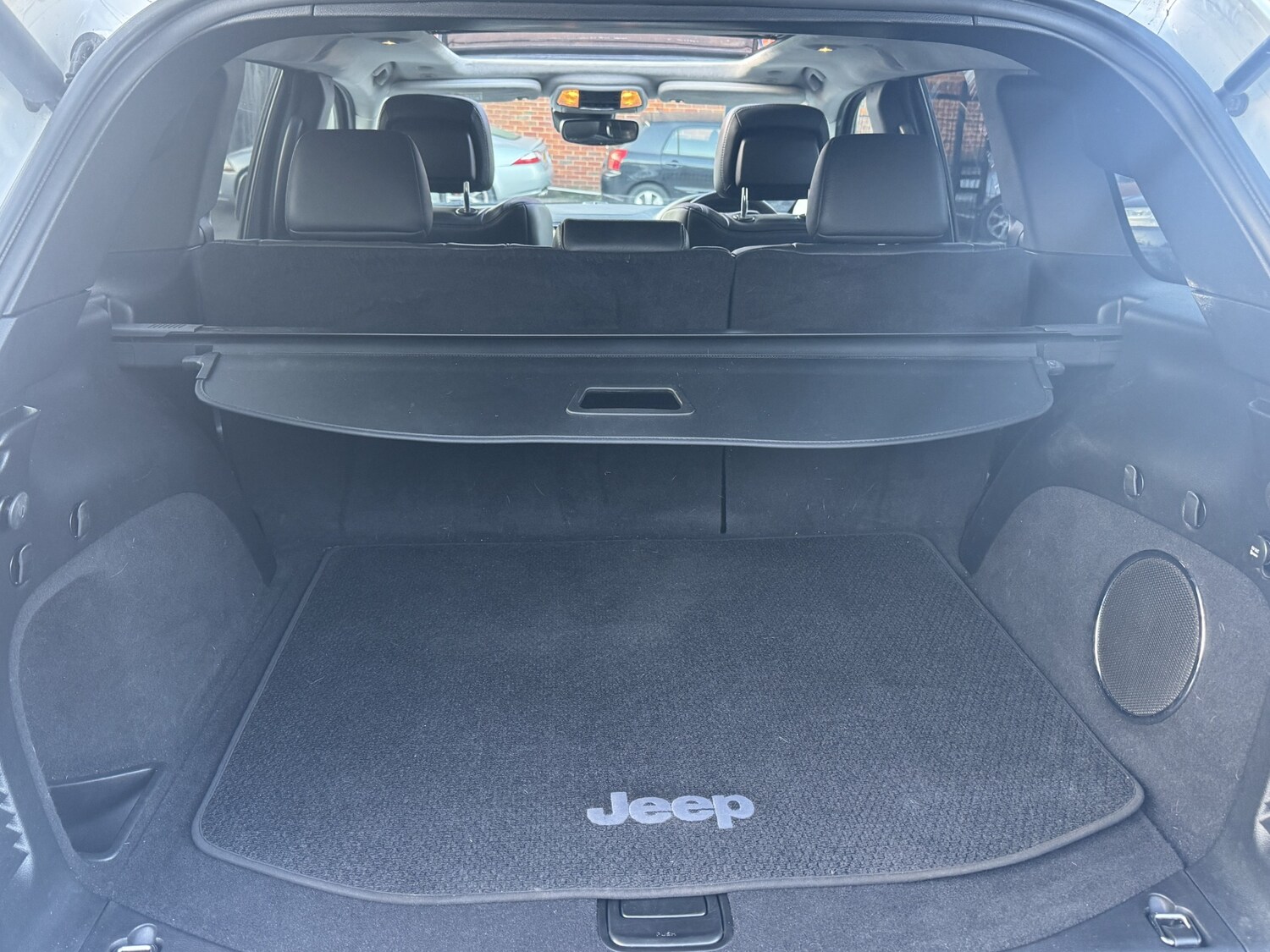 Used Jeep Grand Cherokee 2019 for sale - 77492324: Photo 64