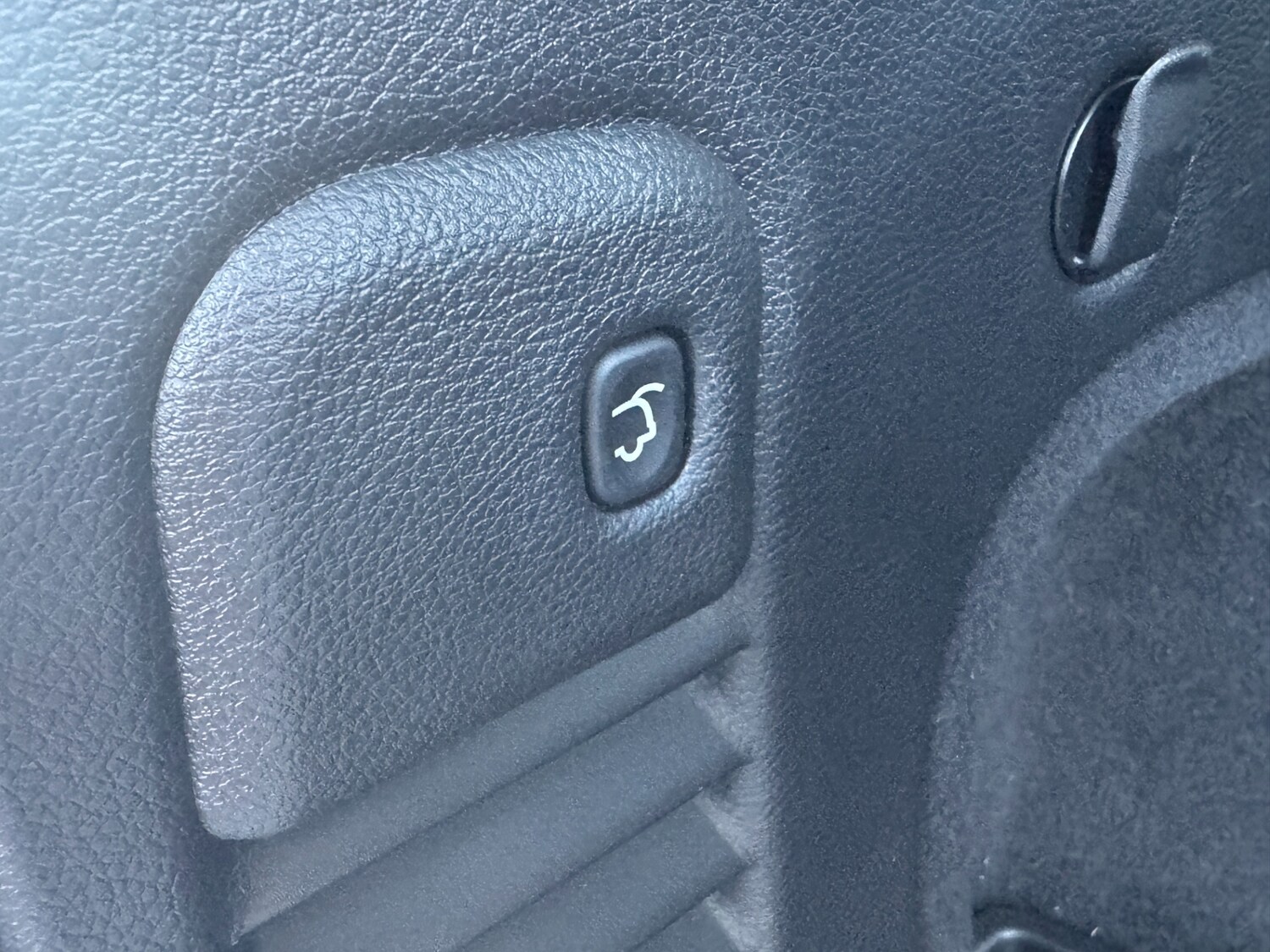 Used Jeep Grand Cherokee 2019 for sale - 77492324: Photo 65