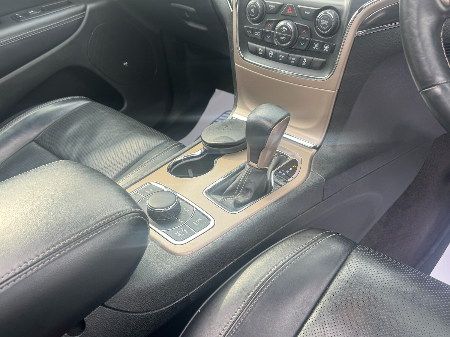 Used Jeep Grand Cherokee 2018 for sale - 77973909: Photo 32