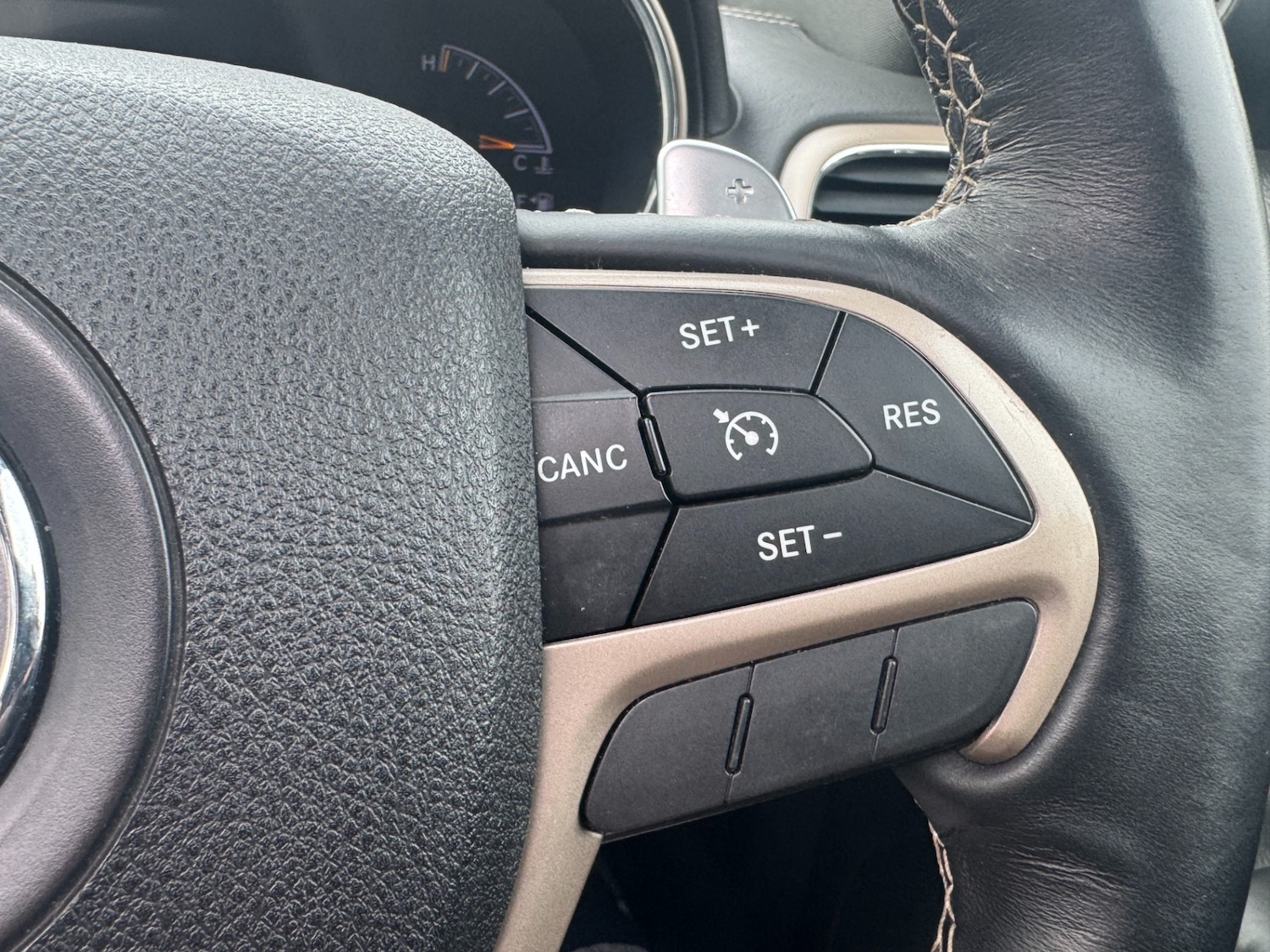 Used Jeep Grand Cherokee 2018 for sale - 77973909: Photo 48