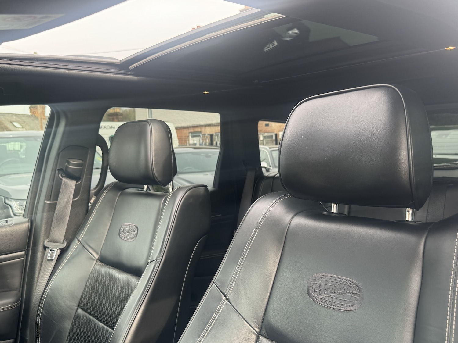 Used Jeep Grand Cherokee 2018 for sale - 77973909: Photo 57