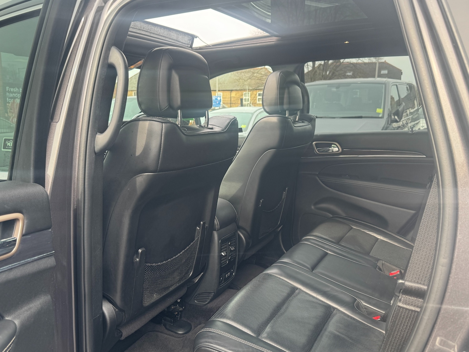 Used Jeep Grand Cherokee 2018 for sale - 77973909: Photo 60