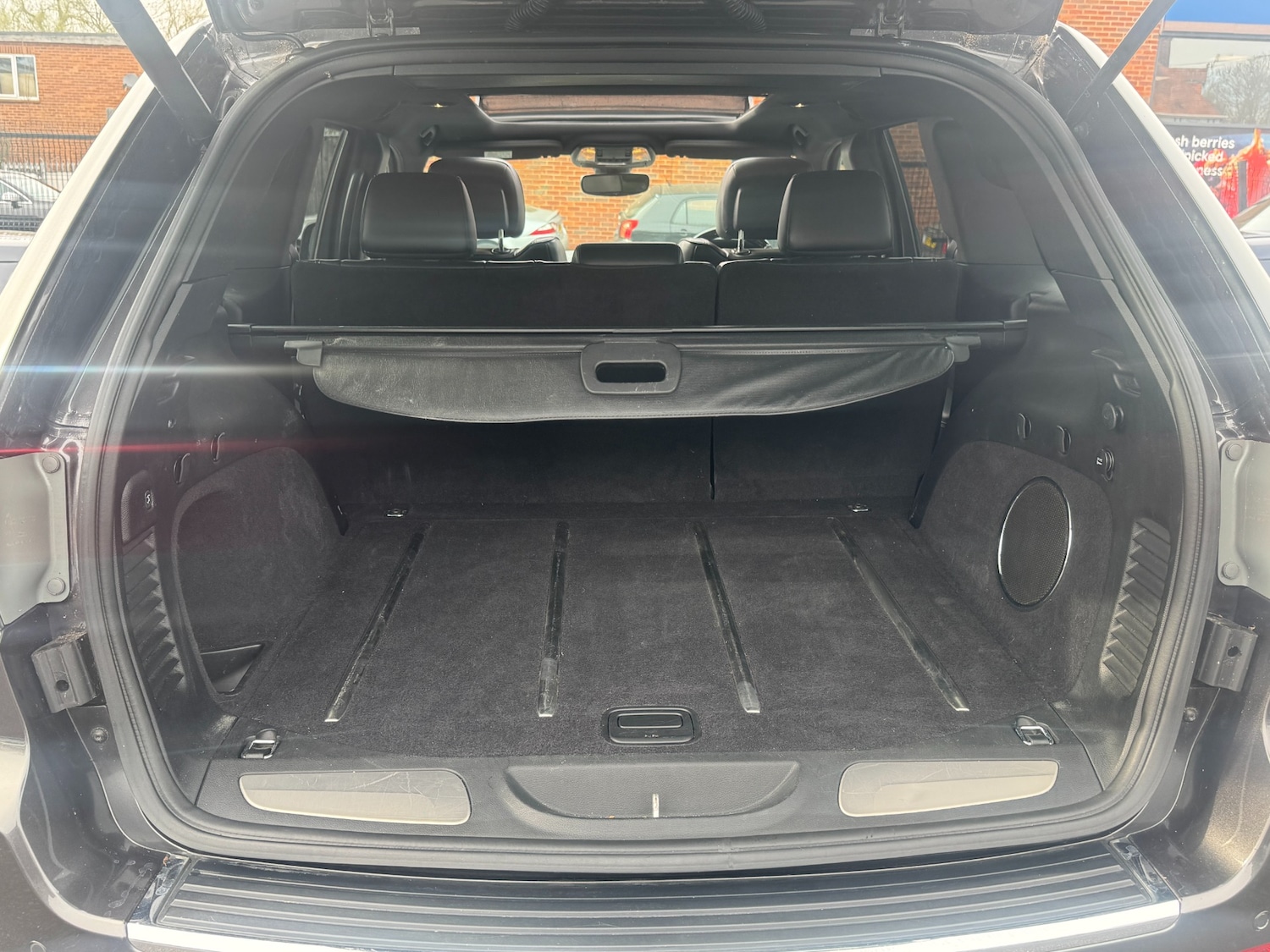 Used Jeep Grand Cherokee 2018 for sale - 77973909: Photo 63