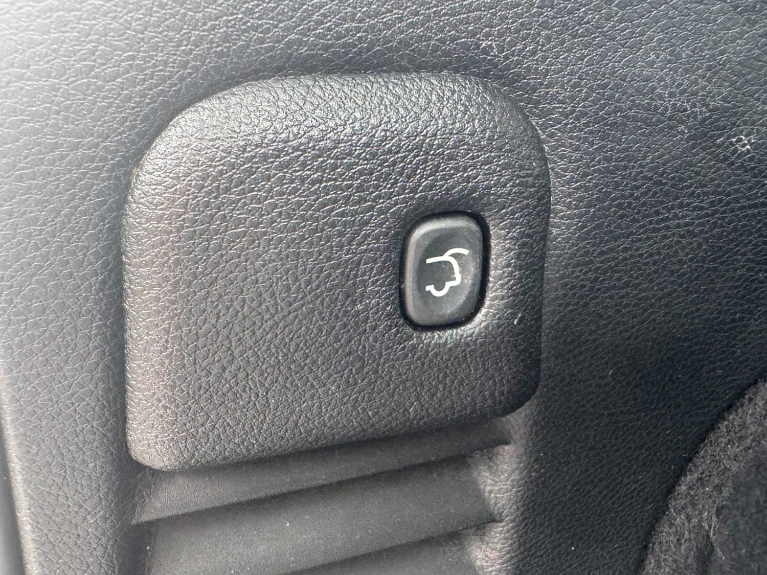 Used Jeep Grand Cherokee 2018 for sale - 77973909: Photo 64