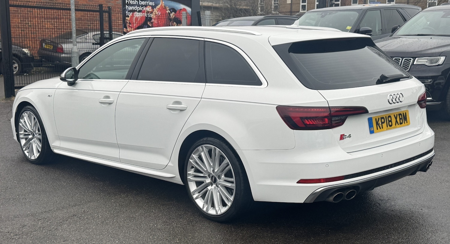 Used Audi A4 2018 for sale - 78163043: Photo 5