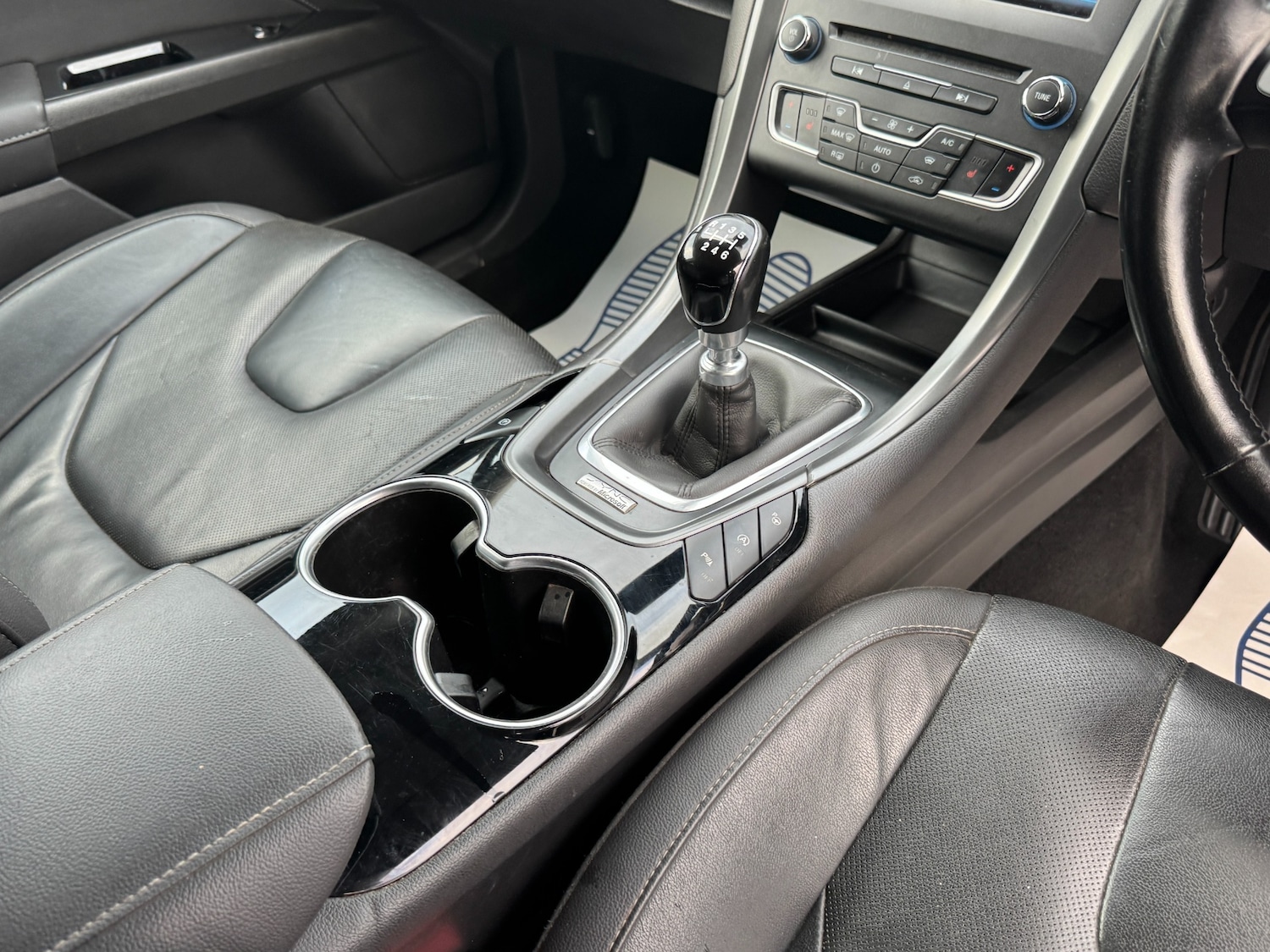 Used Ford Mondeo 2015 for sale - 76025808: Photo 30