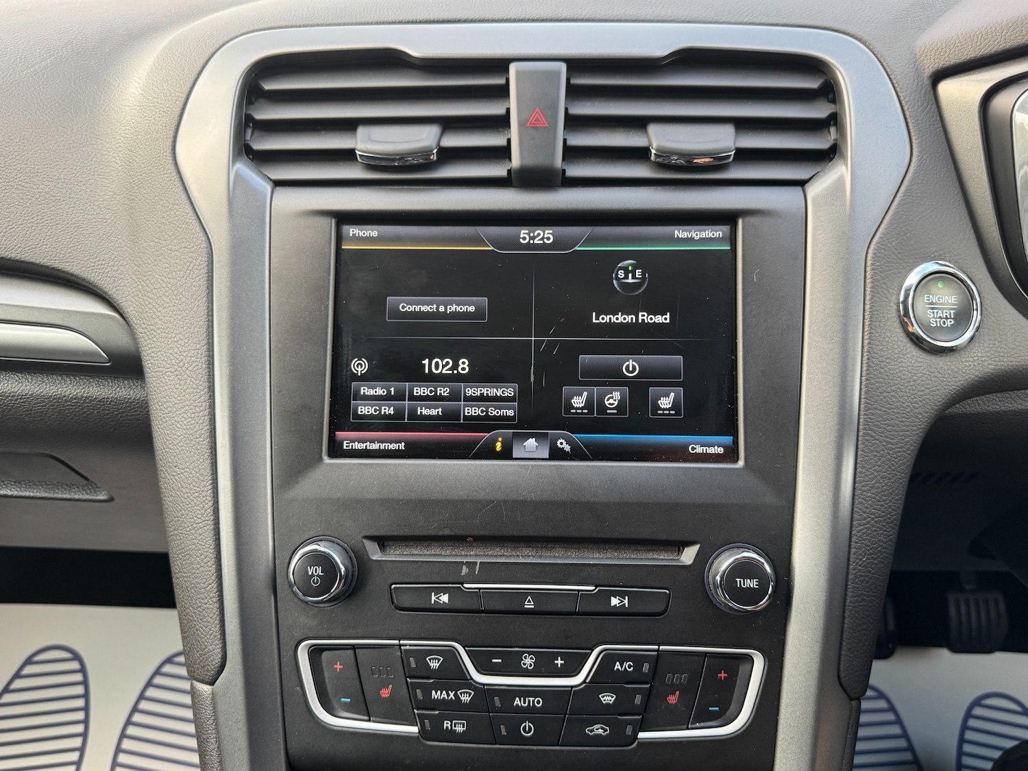 Used Ford Mondeo 2015 for sale - 76025808: Photo 38