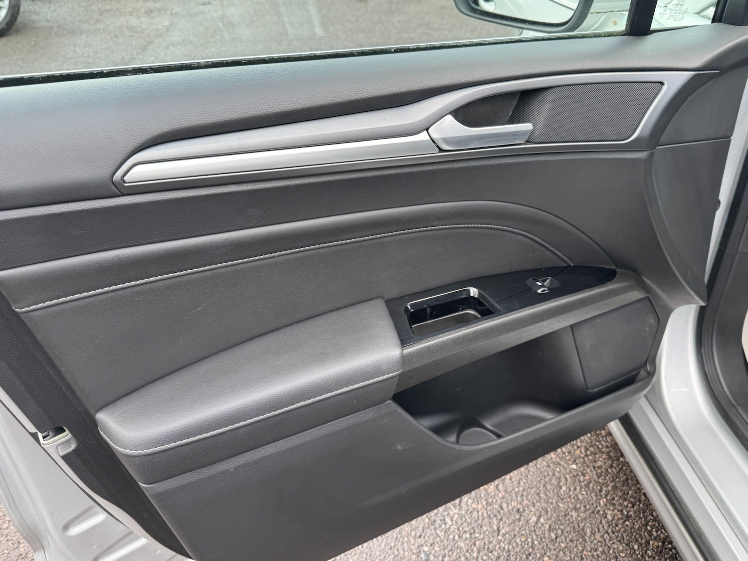 Used Ford Mondeo 2015 for sale - 76025808: Photo 47