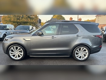 Used Land Rover Discovery 2018 for sale - 76250237: Photo 4