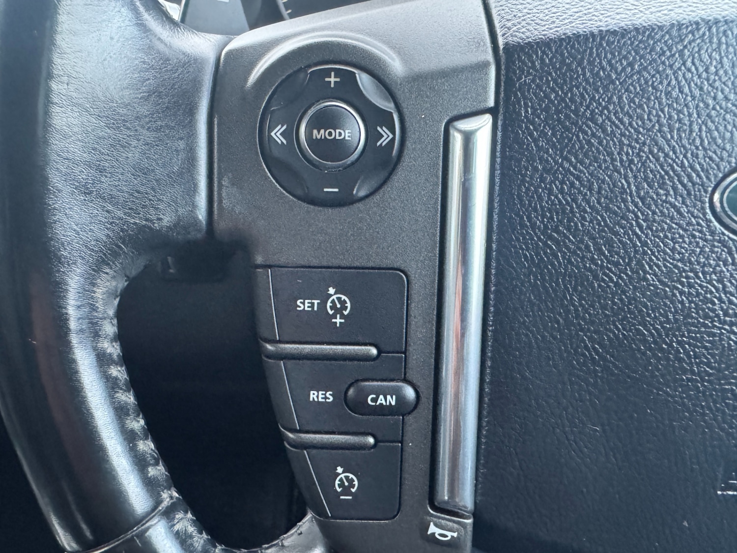 Used Land Rover Discovery 2016 for sale - 77380773: Photo 45