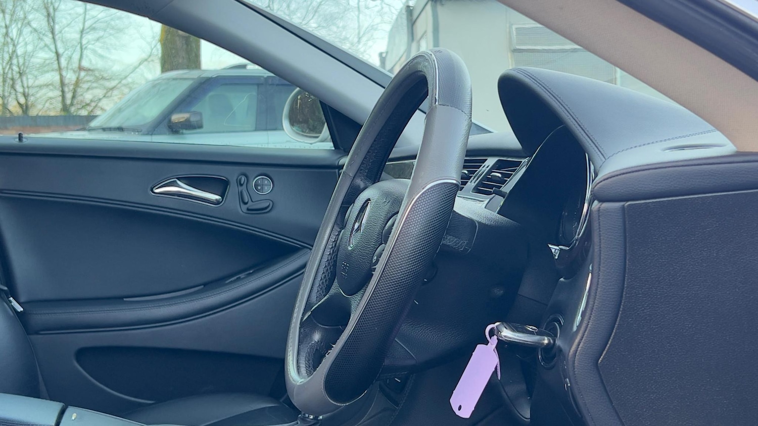 Used Mercedes-Benz CLS 2007 for sale - 77239180: Photo 37