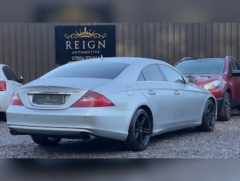 Used Mercedes-Benz CLS 2007 for sale - 77239180: Photo