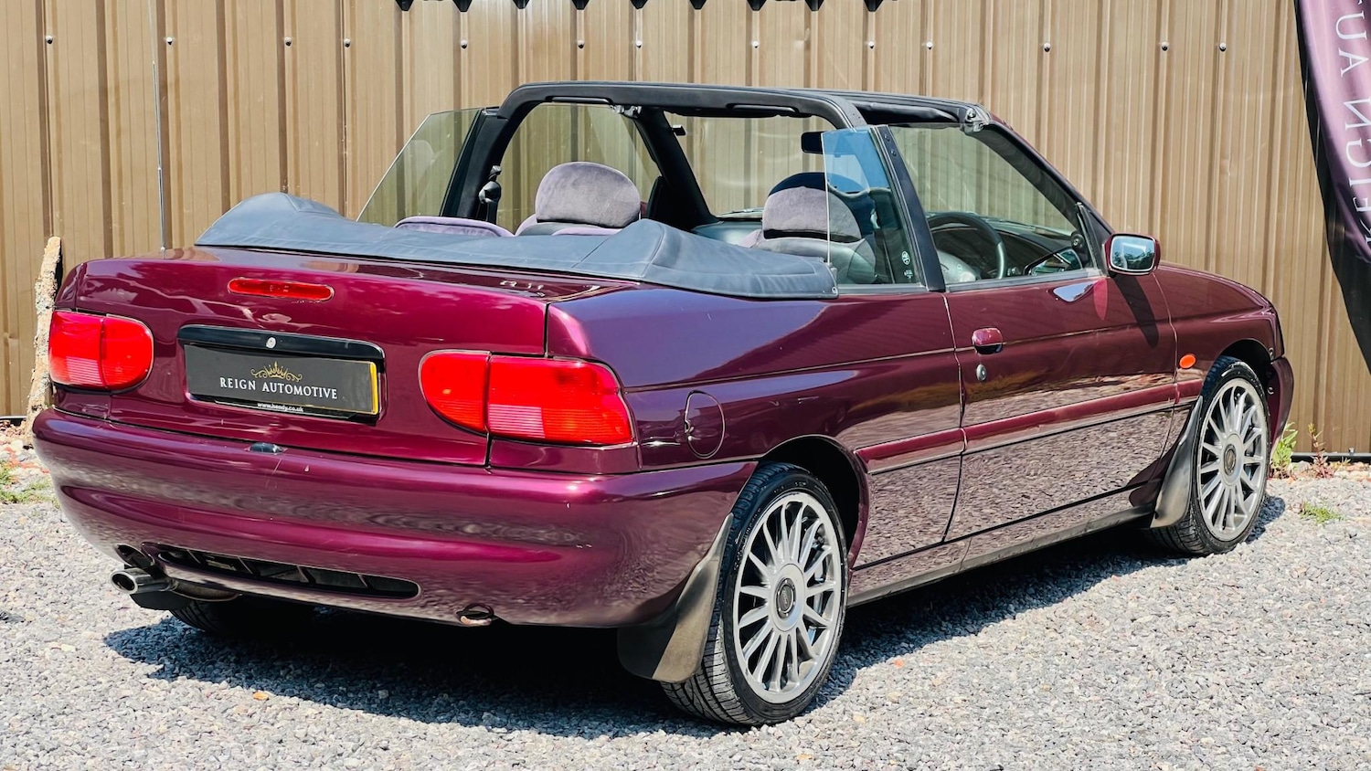 Used Ford Escort 1997 for sale - 77149586: Photo 23