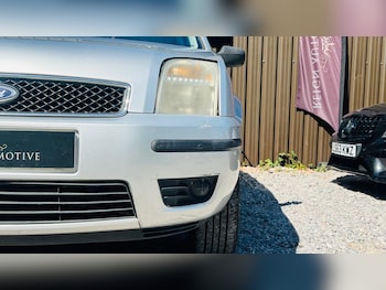 Used Ford Fusion 2003 for sale - 75596328: Photo