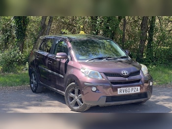 Used Toyota Urban Cruiser 2010 for sale - 78886395: Photo