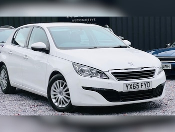 Used Peugeot 308 2015 for sale - 77363336: Photo