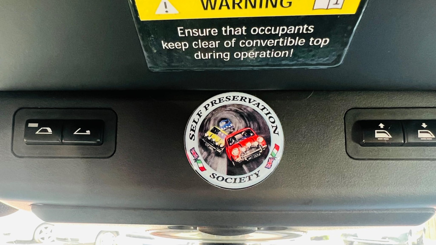 Used MINI Convertible 2005 for sale - 77149585: Photo 23