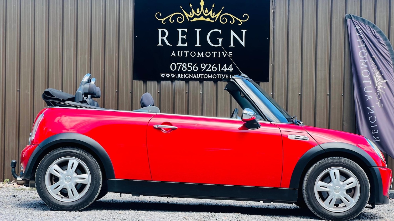 Used MINI Convertible 2005 for sale - 77149585: Photo 24