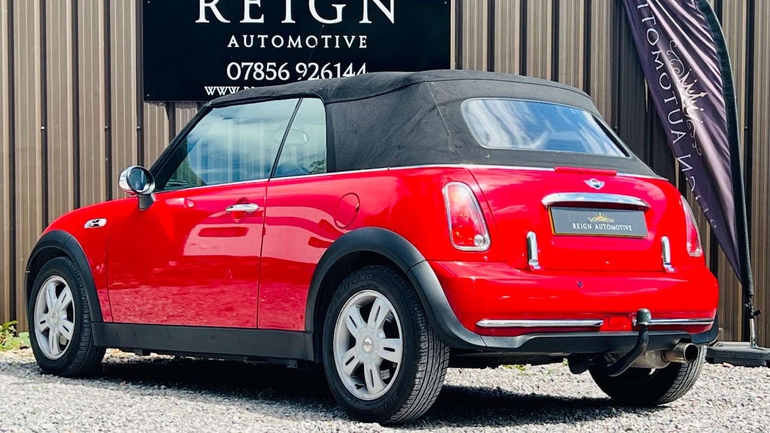 Used MINI Convertible 2005 for sale - 77149585: Photo 4