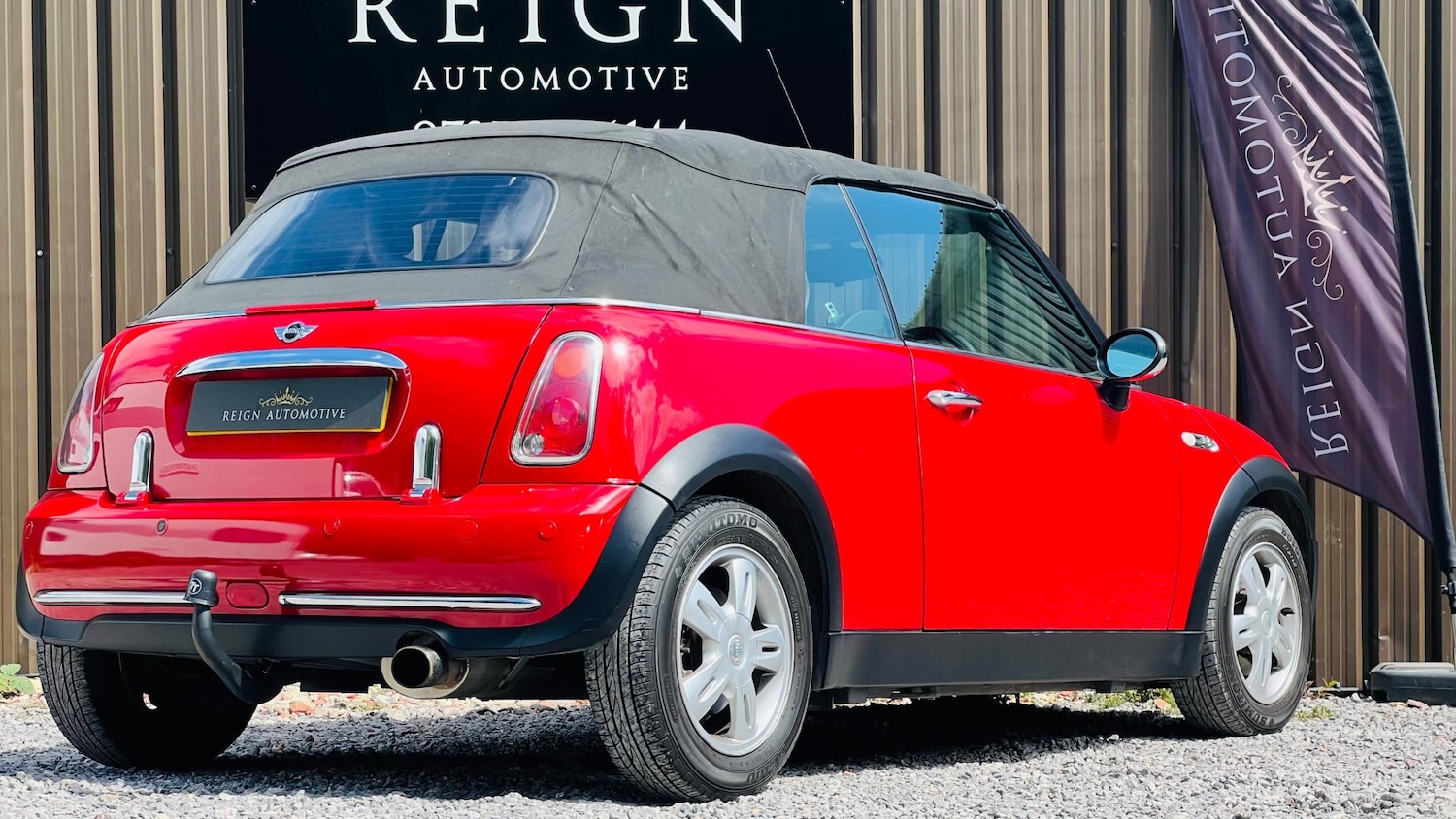Used MINI Convertible 2005 for sale - 77149585: Photo 5