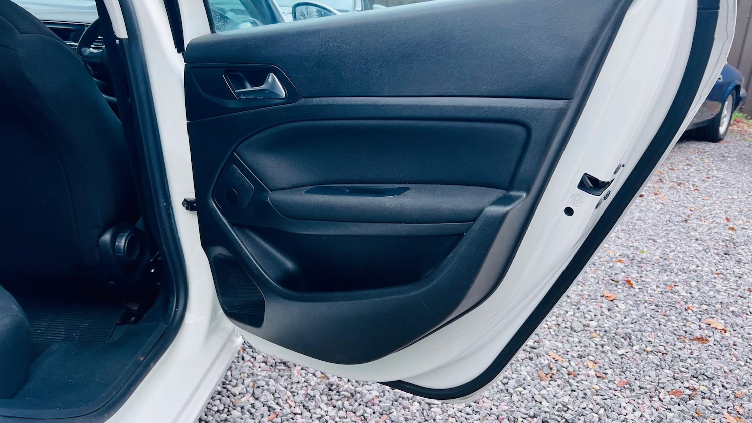 Used Peugeot 308 2016 for sale - 77149587: Photo 27