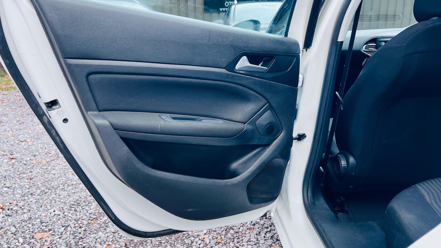 Used Peugeot 308 2016 for sale - 77149587: Photo 28