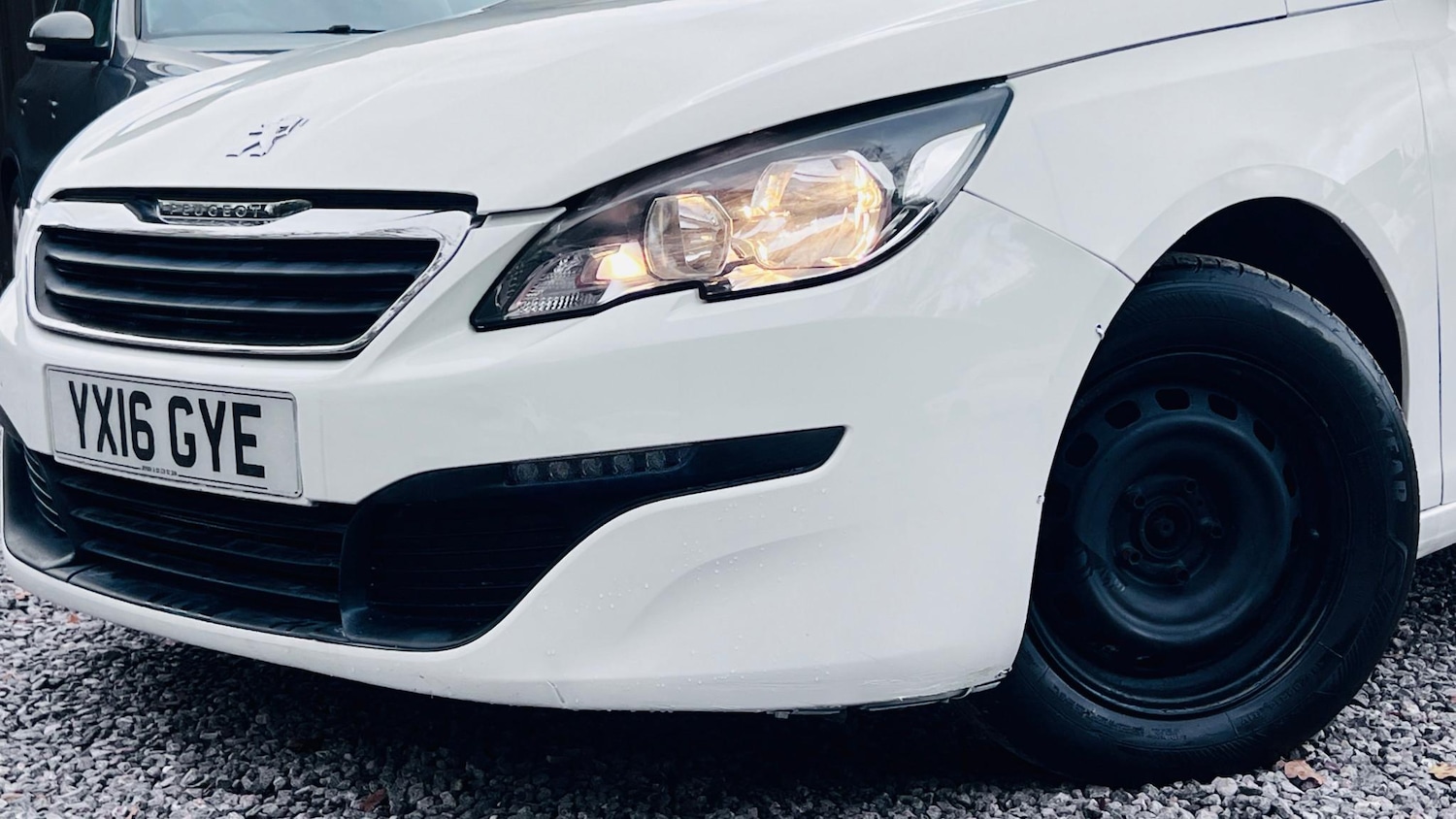 Used Peugeot 308 2016 for sale - 77149587: Photo 39