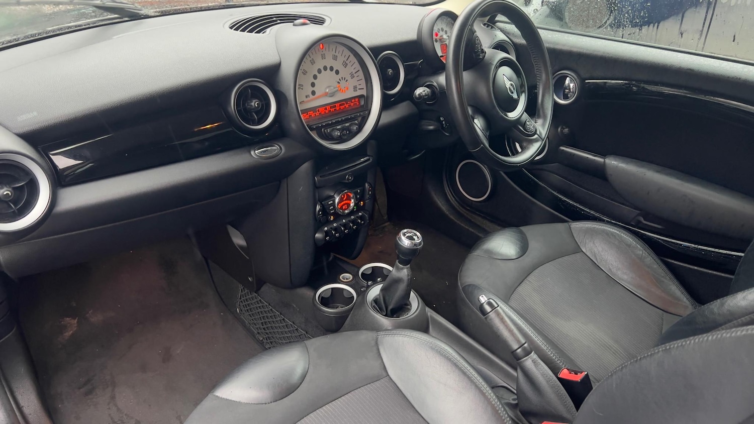 Used MINI Hatch 2012 for sale - 77435884: Photo 2