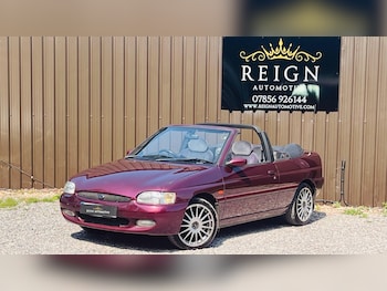 Used Ford Escort 1997 for sale - 75121874: Photo