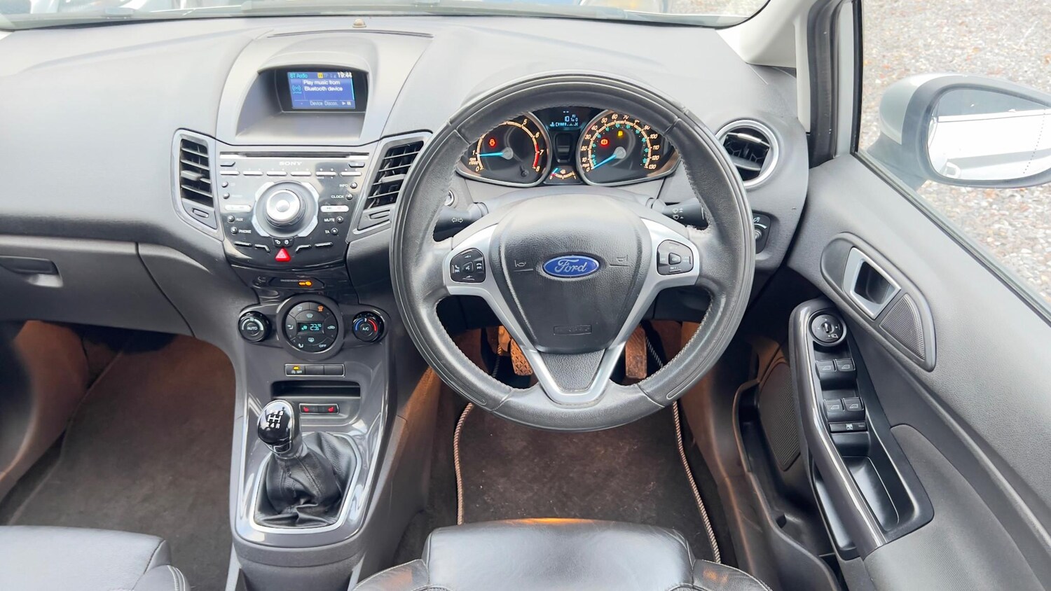 Used Ford Fiesta 2014 for sale - 77483262: Photo 27