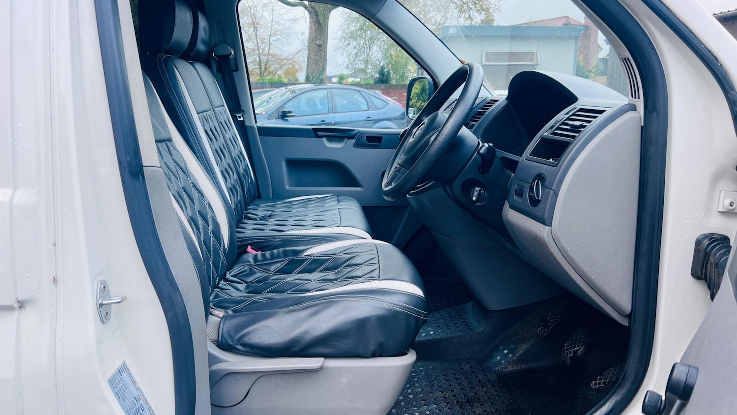 Used Volkswagen Transporter 2006 for sale - 77149574: Photo 37