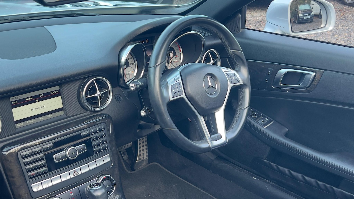 Used Mercedes-Benz SLK 2013 for sale - 77161239: Photo 28