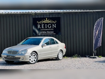 Used Mercedes-Benz C-Class 2004 for sale - 75121876: Photo