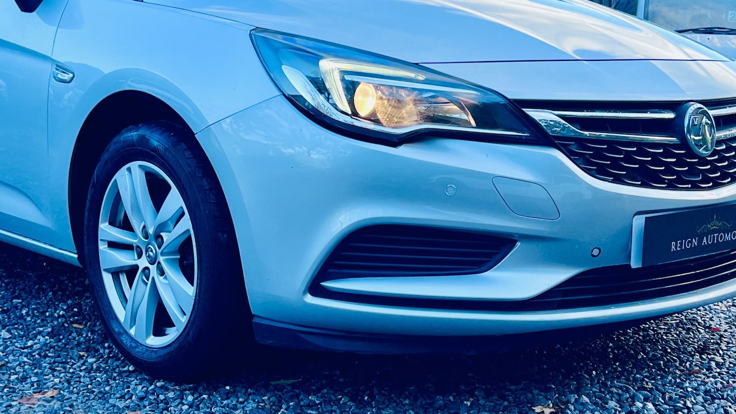 Used Vauxhall Astra 2017 for sale - 78171892: Photo 3