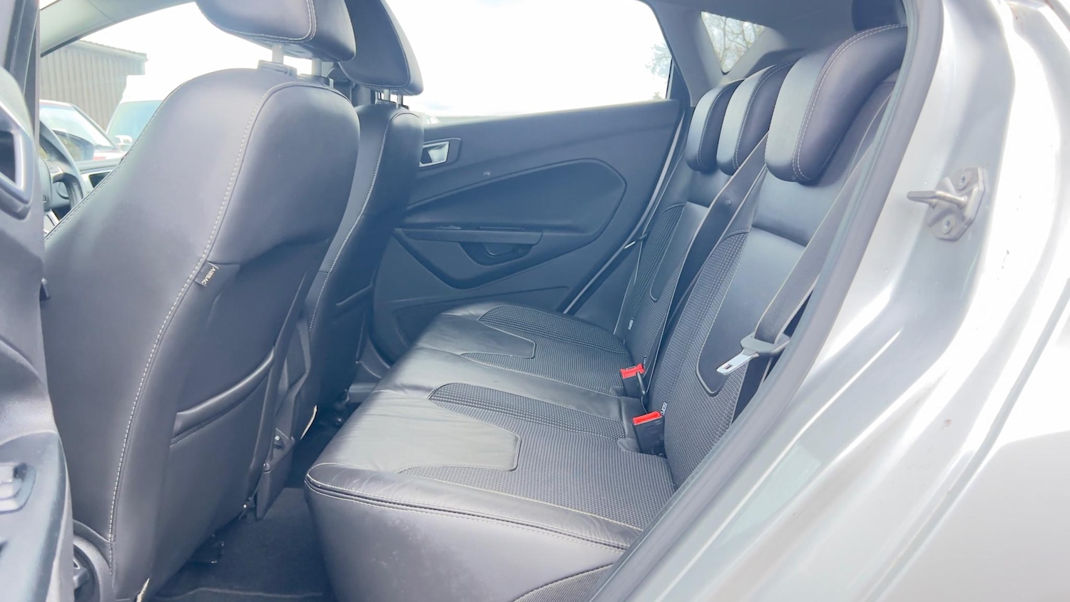 Used Ford Fiesta 2014 for sale - 77275622: Photo 32