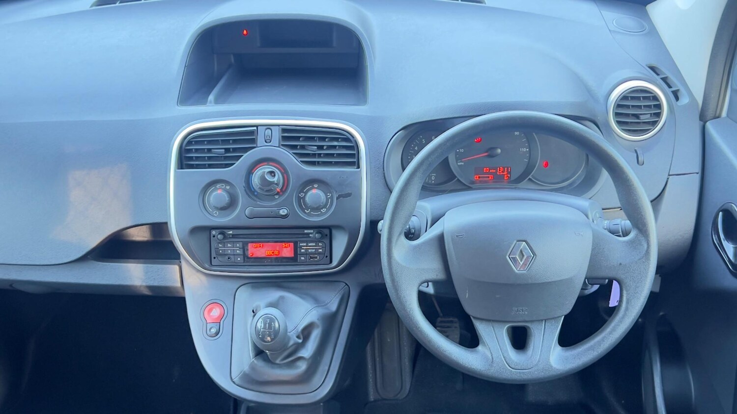 Used Renault Kangoo 2018 for sale - 77149571: Photo 19